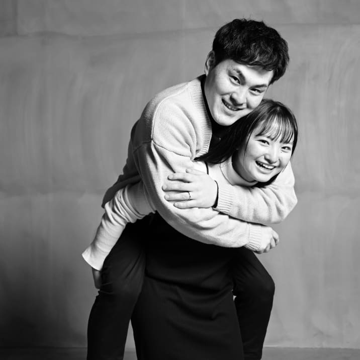 逆おんぶポーズ