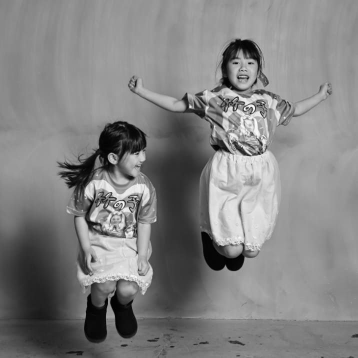 時が止まる！ジャンピングポーズ