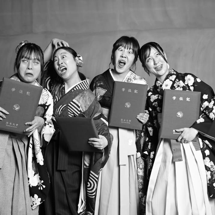 変顔できてこそ一人前!?ポーズ