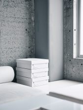 カフェ風インテリアにぴったり！C STUDIO BOXを使った収納アイデア