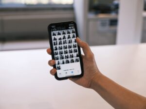 写真プリントはどこがいい？スマホ・コンビニ・写真館の違いを徹底比較